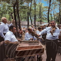 APAJ  (Hongrie) - fêtes de la puszta : musiciens  (CYMBALUM et joueurs de violons tziganes : "BRATSCH")