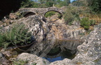 JAUJAC - pont romain
