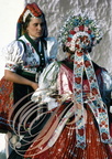 HOLLOKO (Hongrie) - costume traditionnel de mariée