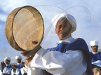 AGADIR - Festival de musique  : Musicien jouant du BENDIR