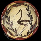 SEJNANE (Kroumirie) - poterie en terre crue : plat à la cigogne