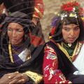 Massif du M'GOUN - femmes en costume traditionnel