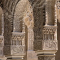 GRENADE - Alhambra : la cour des Lions (chapiteaux)
