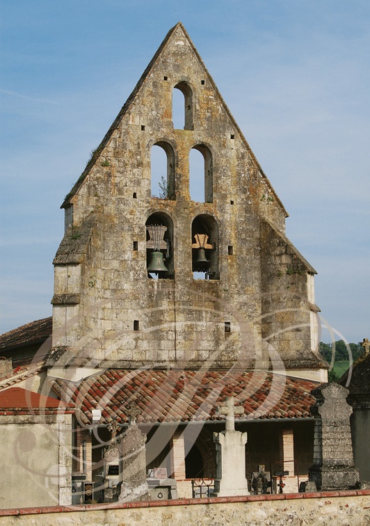 SAINT-CIRICE   (France - 82) - l'église et son clocher-mur à cinq baies