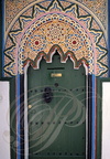 TANGER - la medina : une porte décorée