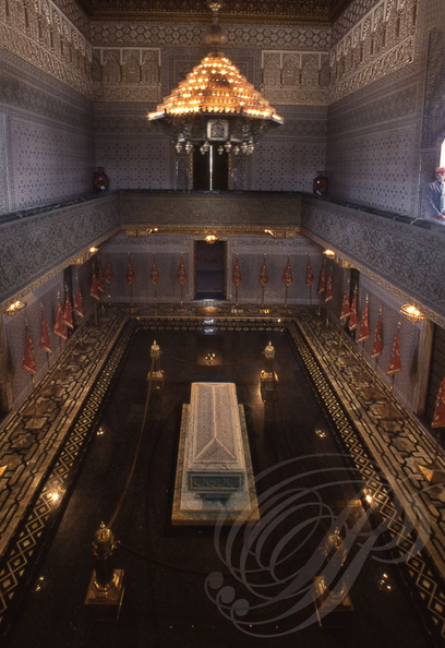 RABAT_Mausolee_Mohammed_V_le_tombeau.jpg