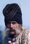 RADAUTI (Roumanie - Bucovine) - le marché : berger (portrait)