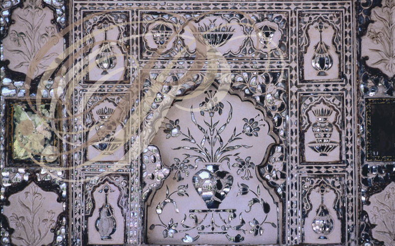 INDE (Rajasthan) - AMBER : le palais (la salle de La Victoire ou salle des miroirs ("Shish Mahal") - détail)