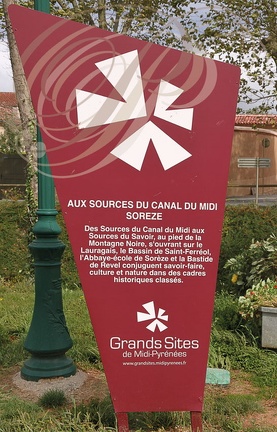 SORÈZE - panneau "Grands Sites de Midi Pyrénées"
