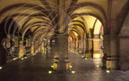 MONTAUBAN (France - 82) - la Place Nationale : la double arcade des couverts