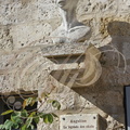 LA ROMIEU -  statue commémorant "la légende des chats d'Angeline"