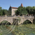 FOURCÈS - pont du XVe siècle sur l'Auzoue