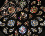 AUCH - Cathédrale Sainte-Marie : vitrail (une rosace)