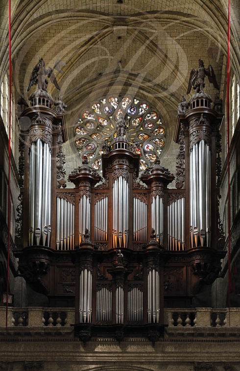 AUCH -  cathédrale Sainte-Marie : orgues de Jean de Joyeuse (1690) 