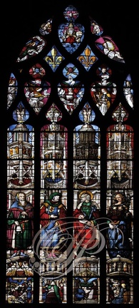 AUCH - Cathédrale Sainte-Marie : vitraux d'Arnaut de Moles (XVIe siècle) restaurés par le maître verrier Jean-Pierre Gey  (Chapelle du Saint Cœur de Marie)