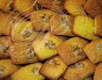 MINI CAKES au SAFRAN et aux noix (Denise Soulier à Caussade - 82)