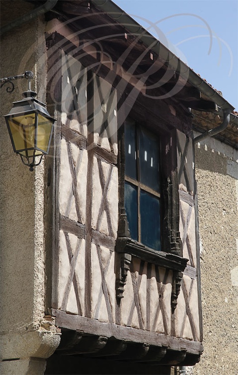 BIRAN (France - 32) - maison à colombages