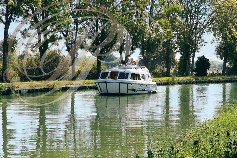 CANAL_du_MIDI_Tarn_et_Garonne.jpg