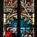 MONTAUBAN - Faubourg VILLENOUVELLE - église Saint-Jean - vitrail de la vie de saint-Jean qui annonce la venue du Messie