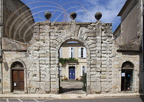 LECTOURE - Hôtel des Trois Boules (XVII et XIXe siècles)