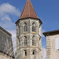 FLEURANCE_eglise_Notre_Dame_de_Fleurance_le_clocher_octogonal.jpg