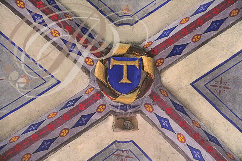SAINT-ANTOINE-de-PONT-d'ARRATZ - église Saint-Antoine le Grand - Croix Tau (croix en T : symbole des Antonins) sur une clef de la voûte