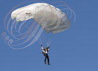 SAUT EN PARACHUTE - École Française de Parachutisme de Bouloc (82) - Laurent BARES (1200 sauts) venant de réaliser son premier saut depuis une montgolfière