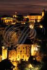 ROCAMADOUR  -  vue de nuit : le château et le sanctuaire