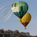 ROCAMADOUR - les Montgolfiades : montgolfières au-dessus des observateurs