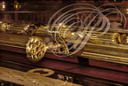BUREAU À CYLINDRE de Louis XV - détail de la clef en bronze ciselé qui vérrouille le mécanisme