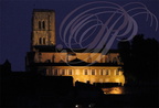 LECTOURE - Cathédrale Saint-Gervais et Saint-Protais (vue de nuit)