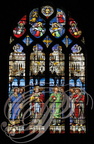 LECTOURE - Cathédrale Saint-Gervais et Saint-Protais : chapelle saint Clair : vitraux de 1857 représentant les deux saints patrons de la ville (saint Gervais et saint Protais) à droite - en arrière plan : une vue générale de Lectoure)