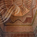 MARRAKECH - palais de la STINIYA : coupole du fond (décor de zouak (bois peint) et mouqarnas)