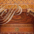 MARRAKECH - PALAIS ROYAL : alcove en bois peint (décors floraux, géométriques et calligraphie coufique)