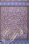CASABLANCA - PALAIS ROYAL - Dar Ouma : porte en bois peint (zouack) : détail d'un décor géométrique (étoile à 12 branches)