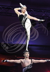 NOËL EN CIRQUE 2014 à Valence d'Agen : BLACK AND WHITE FANTASY de Chine (acrobates) 