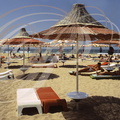 AGADIR - plage (parasols)