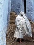CHEFCHAOUENNE (Maroc) - femme en haïk 