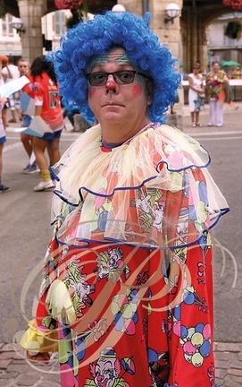 VALENCE d'AGEN - la GAI PRIDE 2014 : portrait (clown à la perruque bleue)