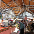 VALENCE d'AGEN - Place Sylvain Dumon : ancienne halle au gras (marché hebdomadaire)