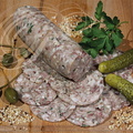 Carpaccio de pied de porc, échalottes bordelaises, capres d'Italie, cornichons, cerfeuil frais et noix de macadamia ("Chez Ernest" à Montauban - 82)