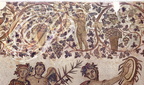 SOUSSE (Tunisie) - musée des mosaïques : Triomphe de Bacchus (motifs de la partie supérieure)