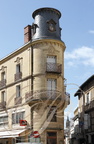 AGEN - boulevard de la République (au fond : clocher de l'église Saint-Hilaire)