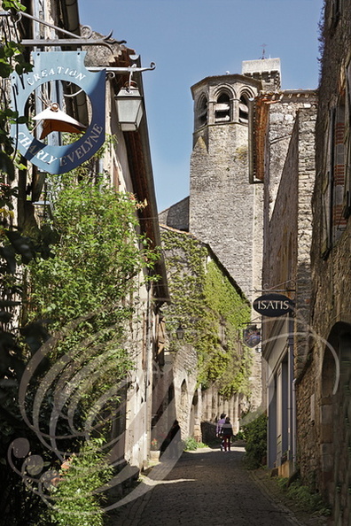 CORDES-SUR-CIEL -  Rue Saint-Michel : église Saint-Michel (XIIIe - XIVe - XVe siècles)