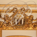 MONTAUBAN - Musée Ingres : dessus de cheminée (armoiries et angelots dorés)