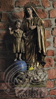 COLLONGES-LA-ROUGE - église Saint-Pierre : statue polychrome de Notre-Dame de Collonges