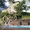 CAHUZAC-SUR-VÈRE - Château de Salettes : la piscine sous le château