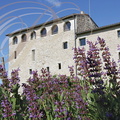 CAHUZAC-SUR-VÈRE - Château de Salettes : façade sud les fenêtres de la galerie supérieure réservées à la suite