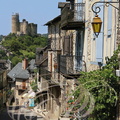 NAJAC - la forteresse royale (XIIe et XIIIe siècles) vue du village