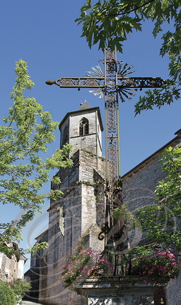 NAJAC - église Saint-Jean l'Évangéliste (XIIIe siècle) : le clocher